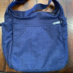 EBags Piazza Daybag 2.0 with RFID Security in Indigo